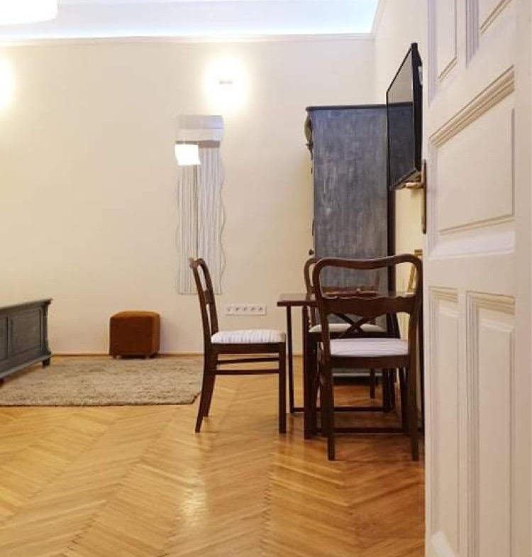 0b335c4f d6c6 46fa 9a43 0a77b86a0a4e