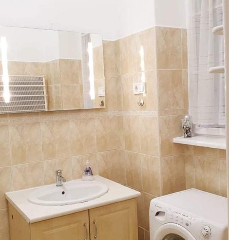 c7bbea57 65a4 40db 99e0 aec69d238cc7