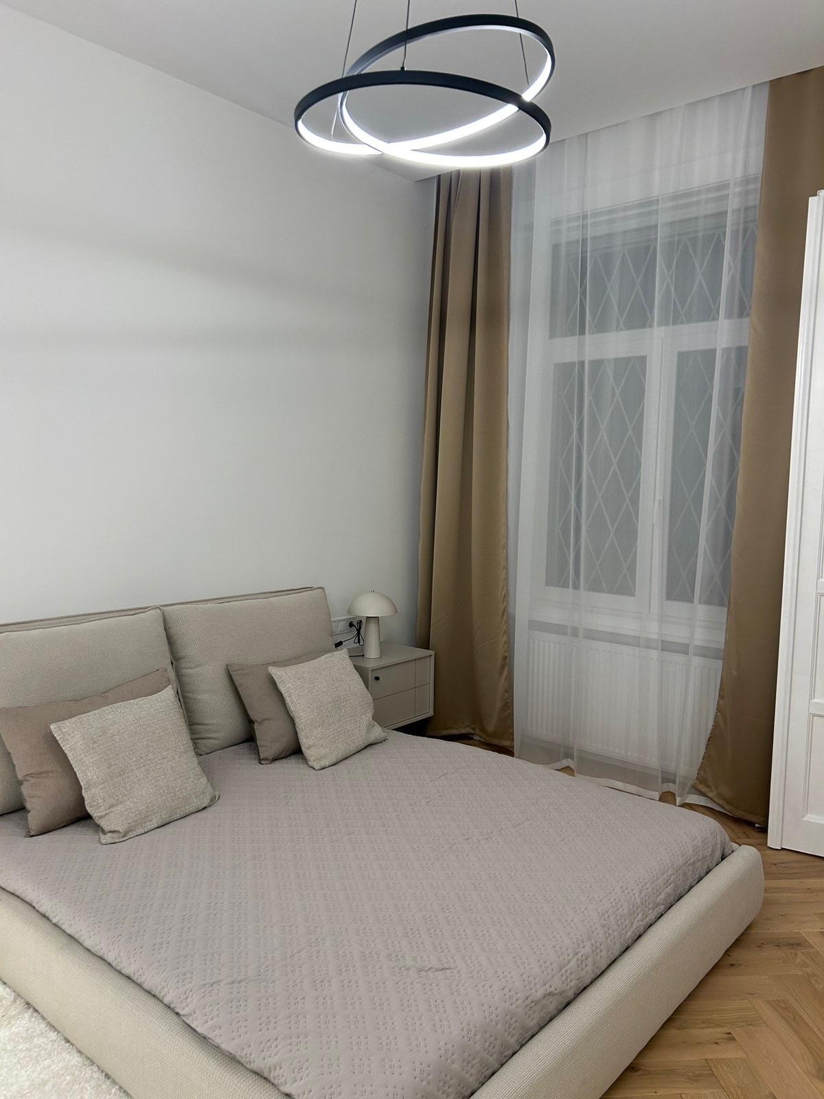 35321707 bff1 41f4 9a5f 1ee482c55d78