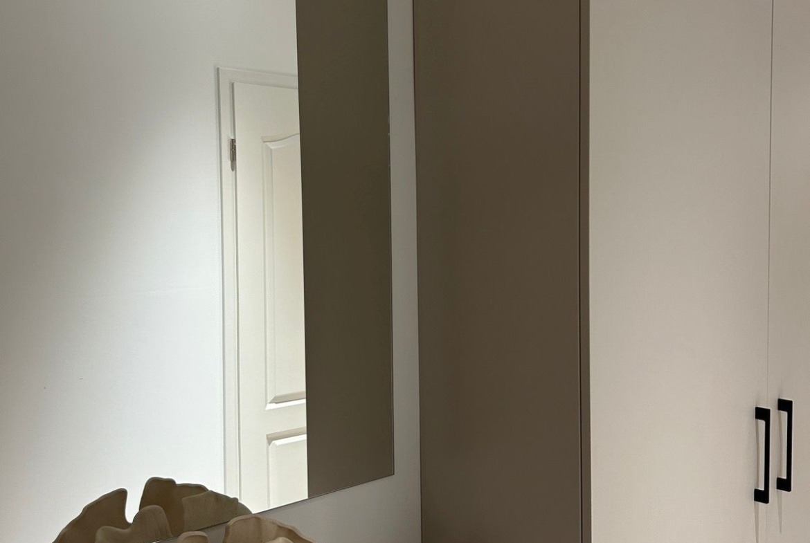 d73bc0c5 397f 4cae a32b ea3ae672efc6