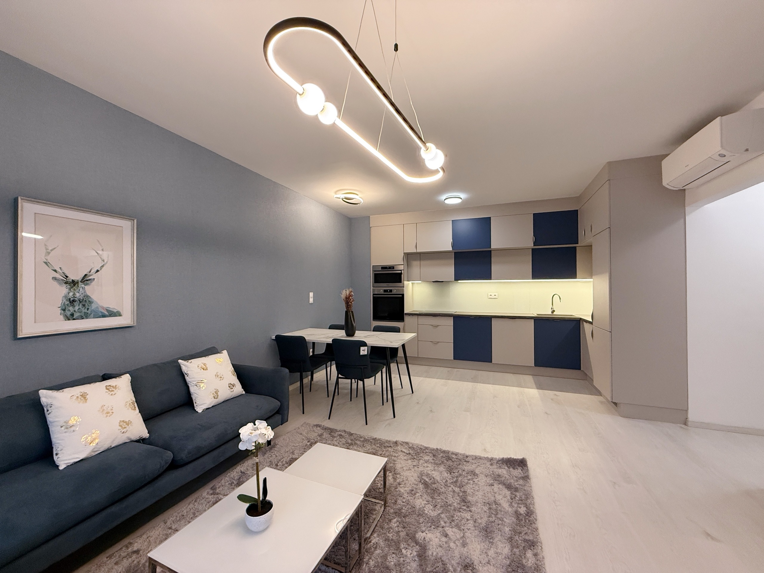 00B30FDF F869 43D0 AB7B 306DC3C639F1