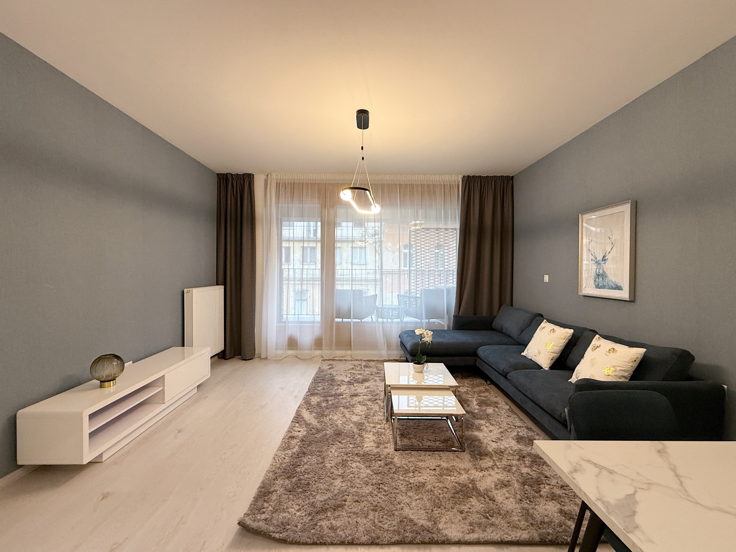 493A72FE 2932 4508 88A4 F3AFBD091A41