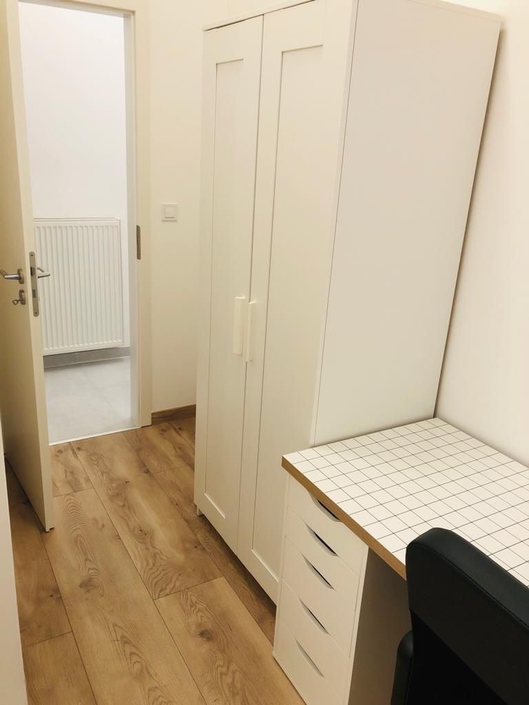 5d65d31b cf9a 40a1 b5e8 51c22072f7d6