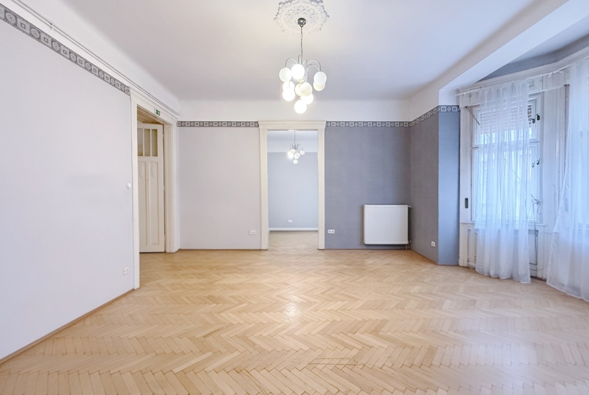 6D3DEB1E 5B83 4803 9AE5 901DA1663D3C