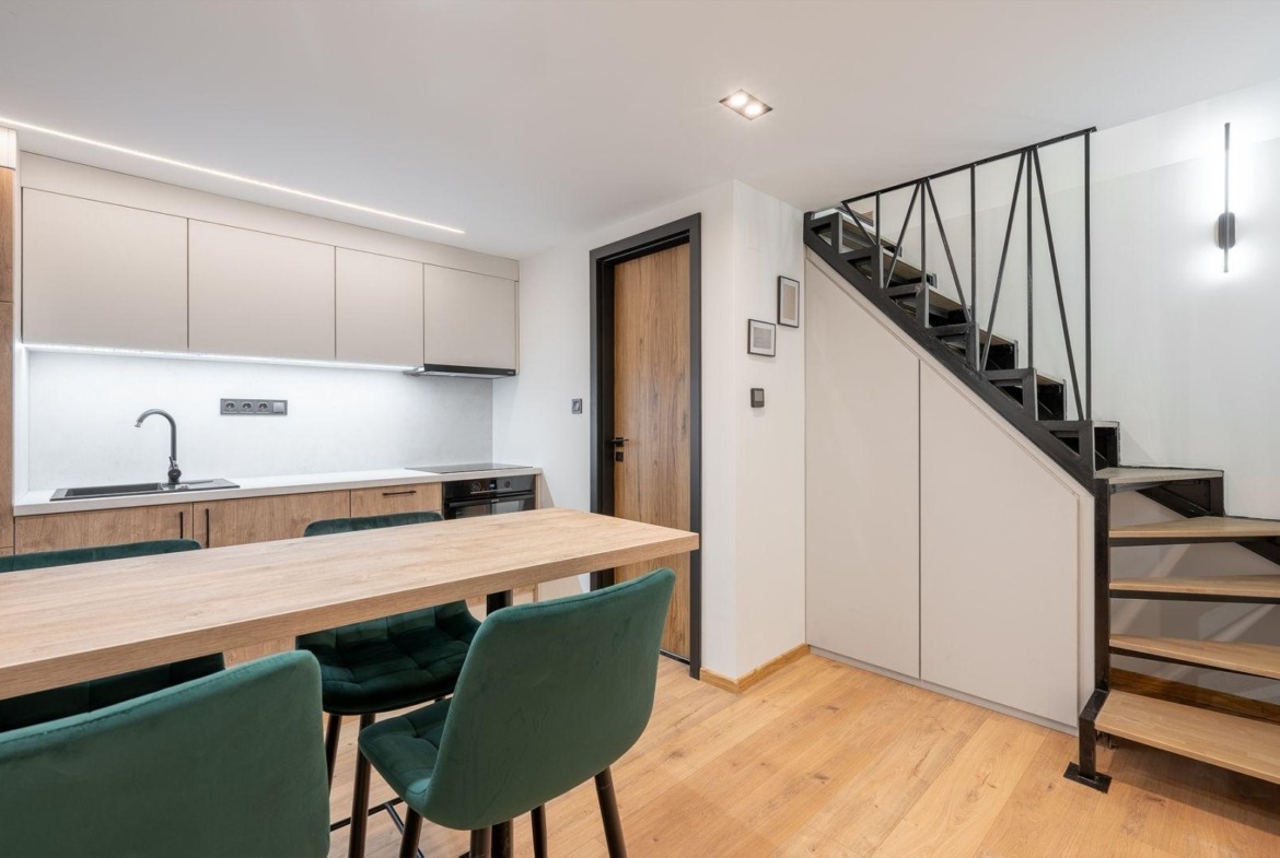 WhatsApp Image 2025 12 10 at 15.35.09 (1)