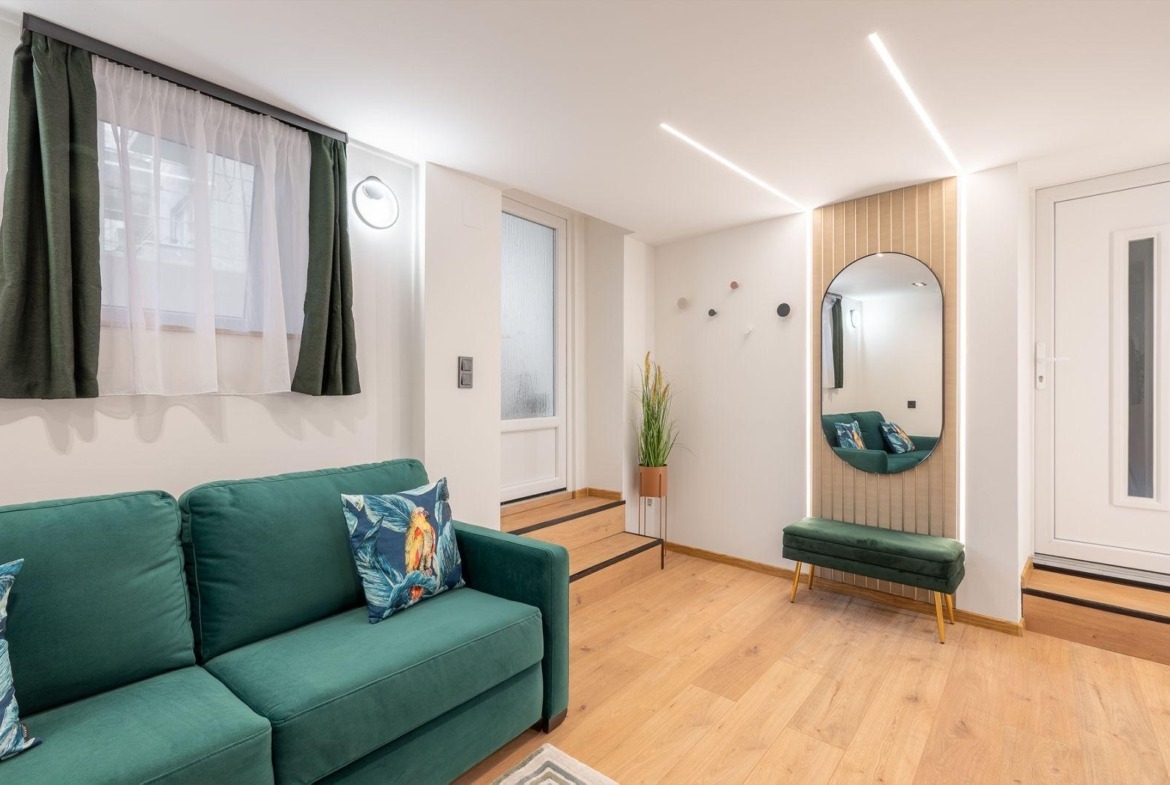 WhatsApp Image 2025 12 10 at 15.35.09