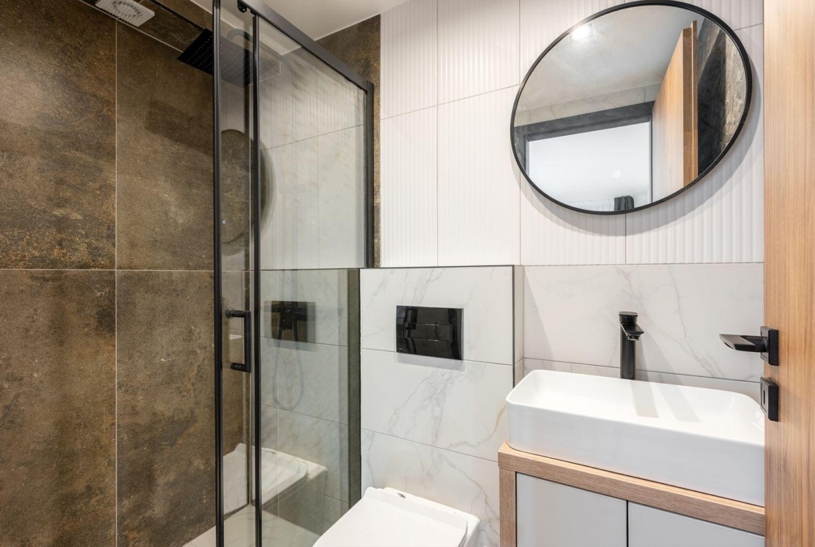 WhatsApp Image 2025 12 10 at 15.35.10 (2)