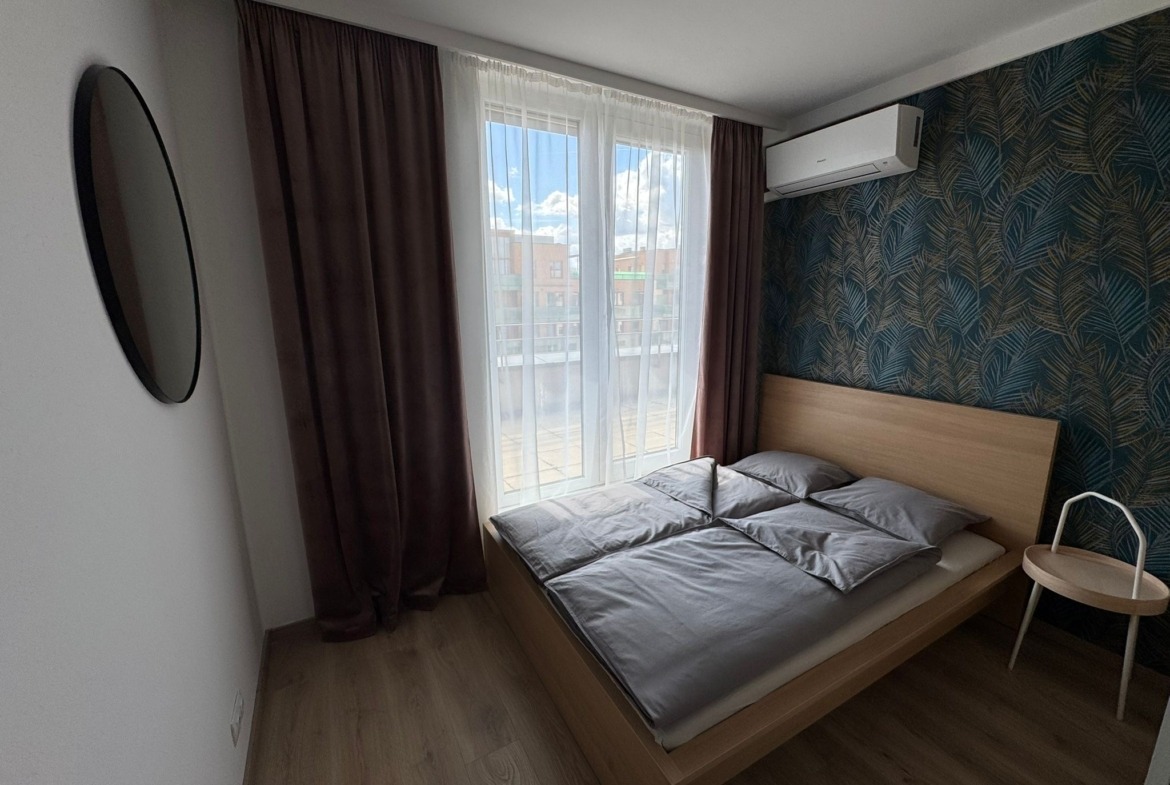 9990fbcd 0bd9 44d3 8461 c676c45d6ab9