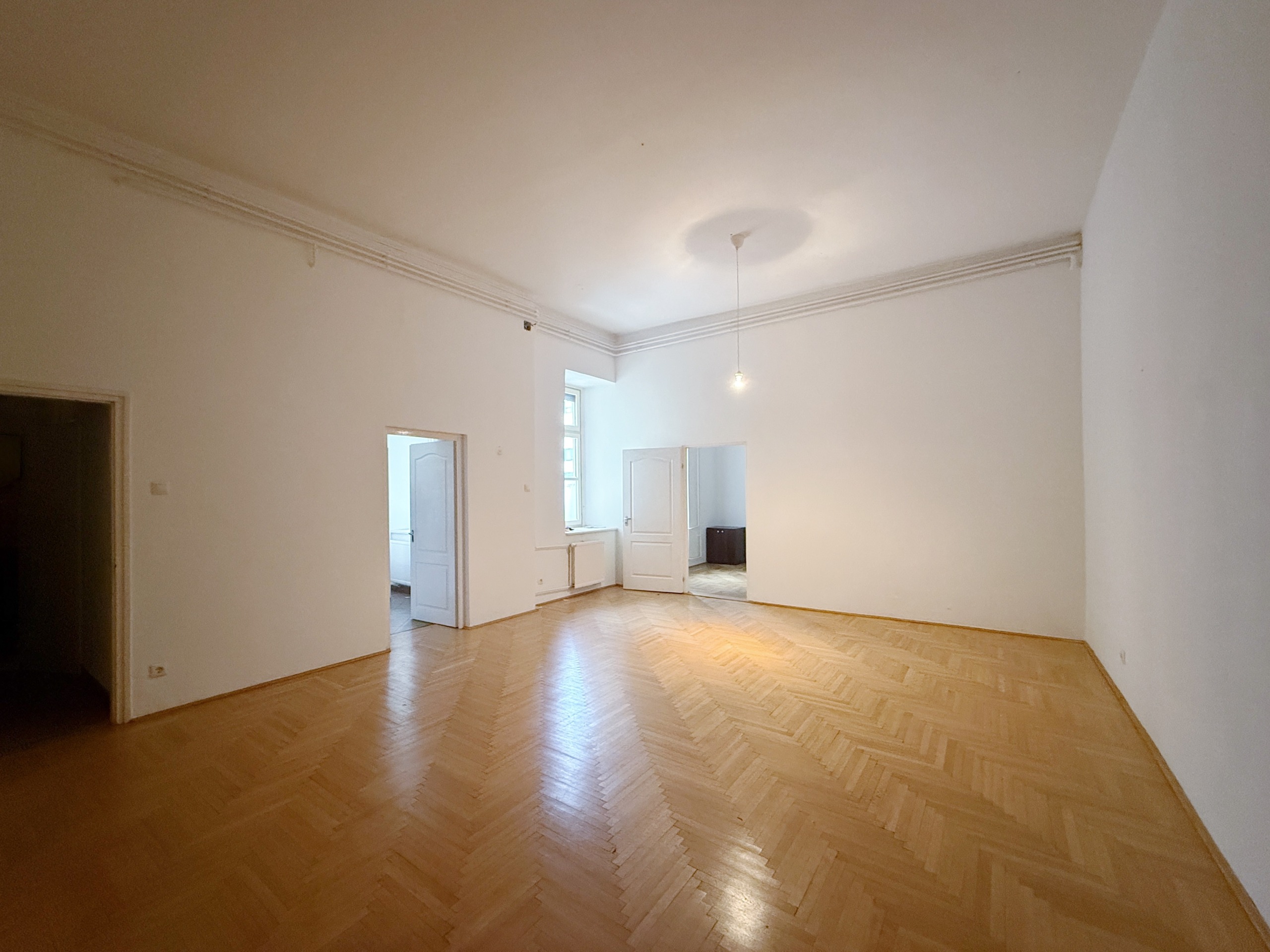 D090A2E4 94BB 4CF2 BACA 030643F9965A