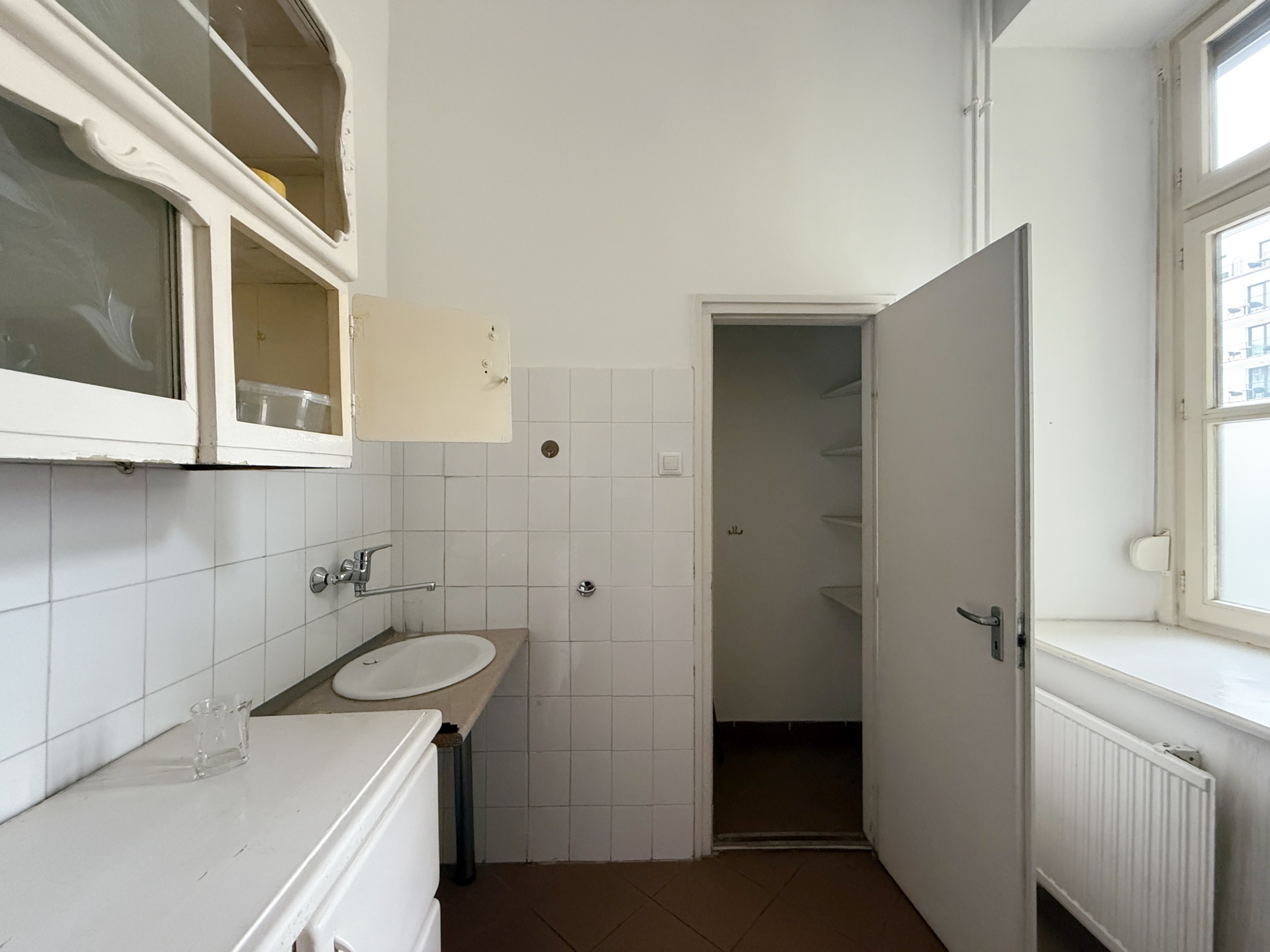 E16AE398 8F21 4859 BEFD 6827D18396CF