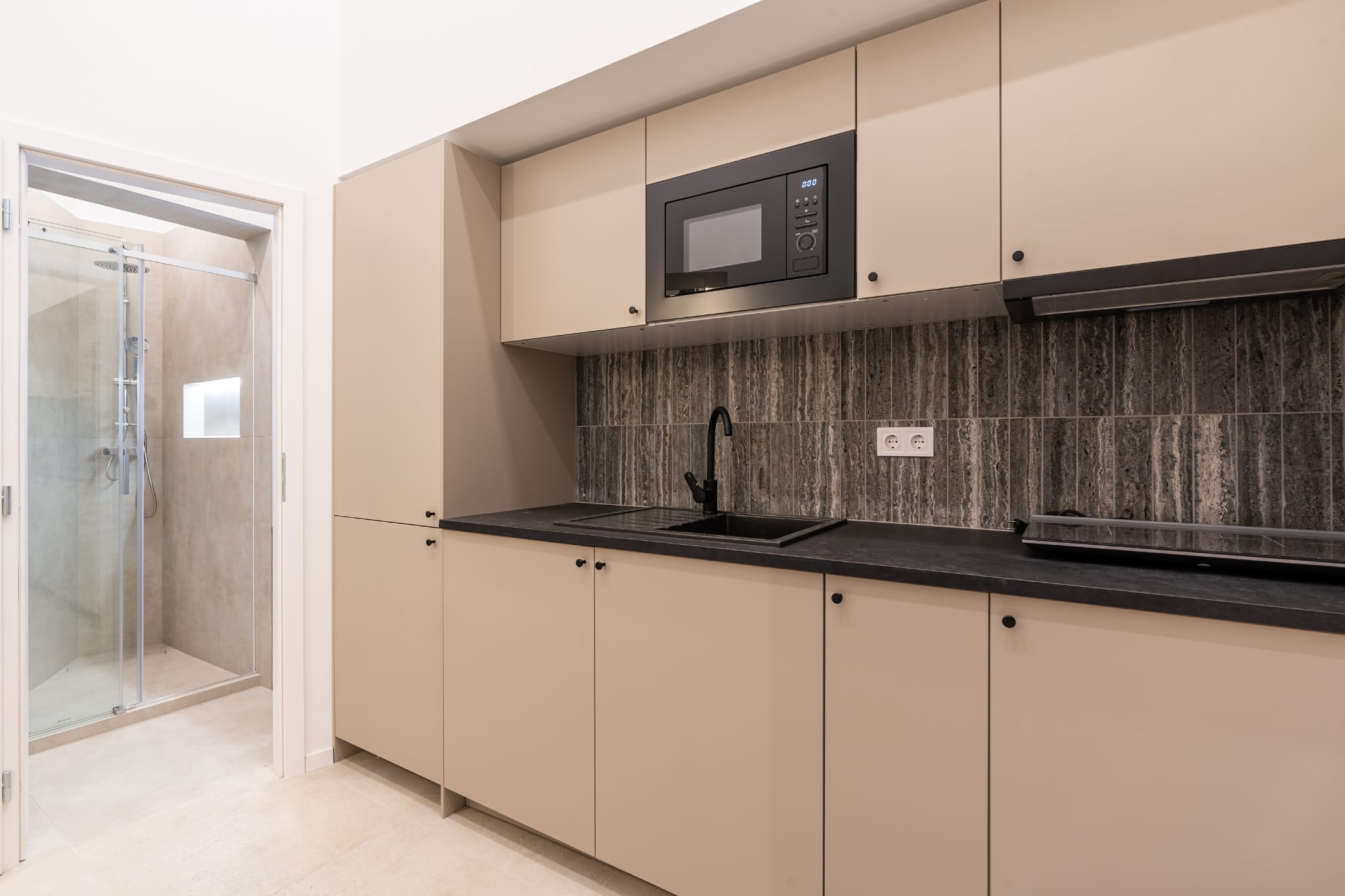 WhatsApp Image 2025 11 12 at 17.06.20 (1)