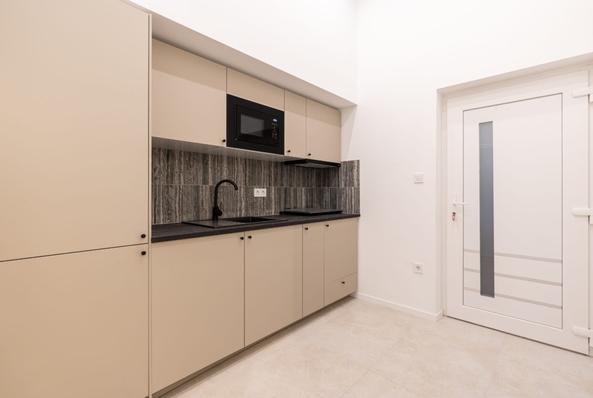 WhatsApp Image 2025 11 12 at 17.06.20