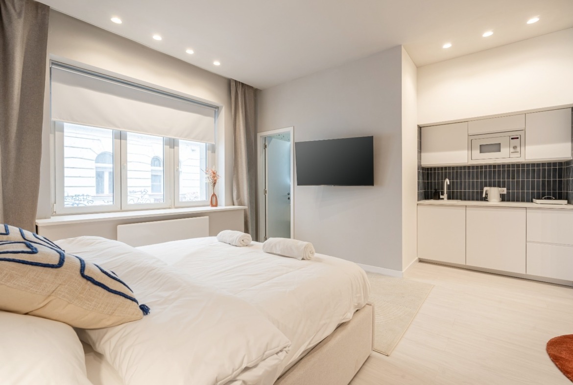 WhatsApp Image 2025 11 13 at 09.32.55 (1)