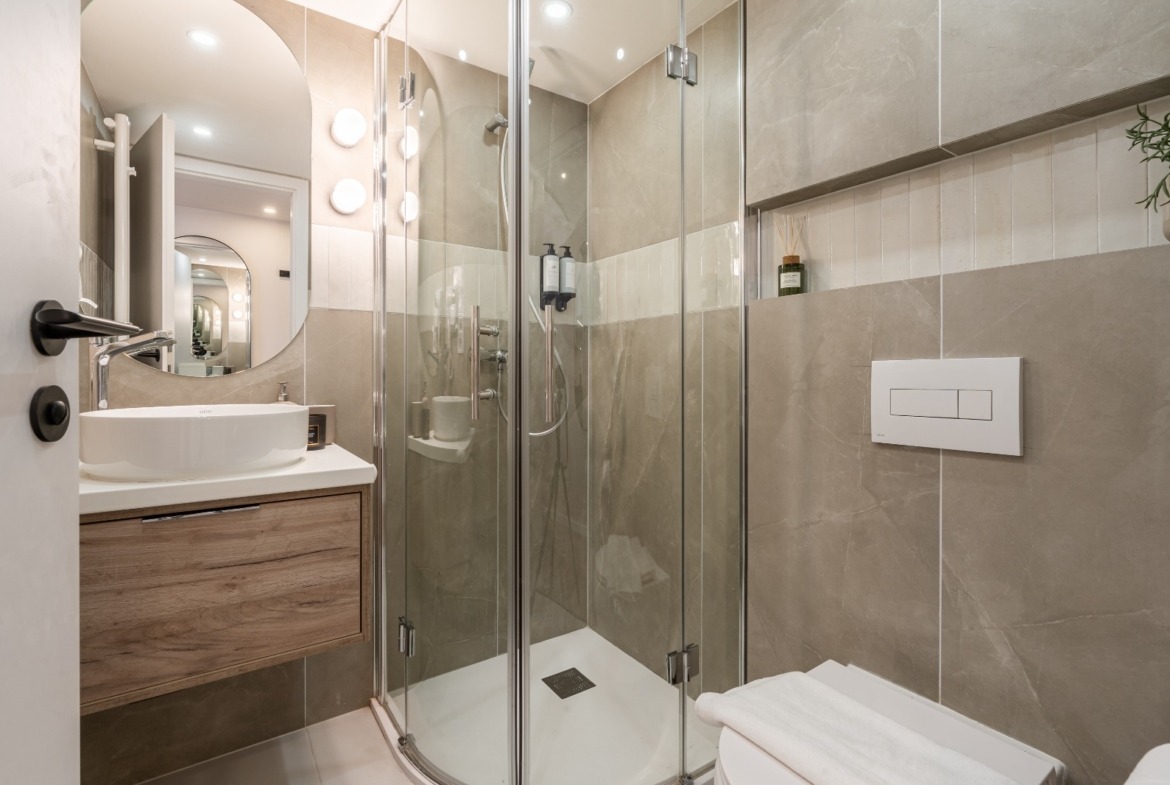 WhatsApp Image 2025 11 28 at 15.53.51