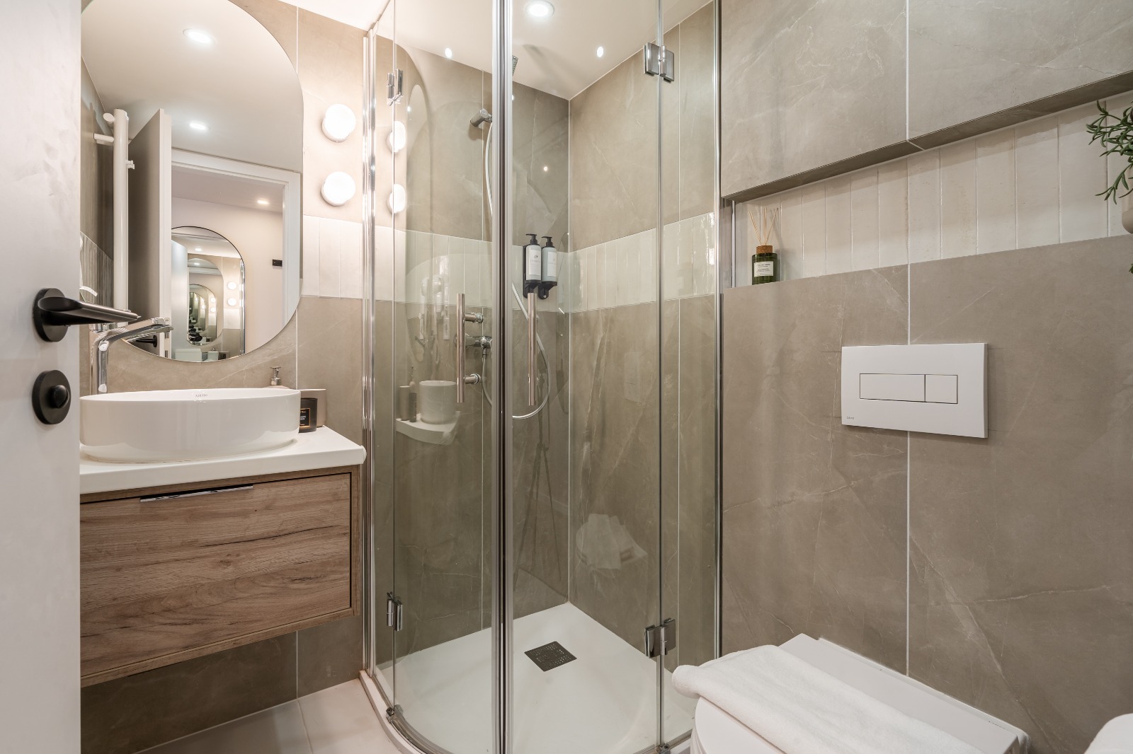 WhatsApp Image 2025 11 28 at 15.53.51