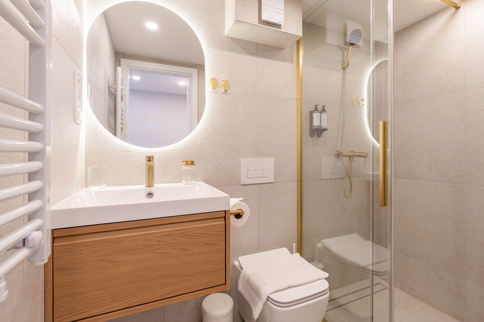 WhatsApp Image 2025 11 28 at 16.19.12 (2)