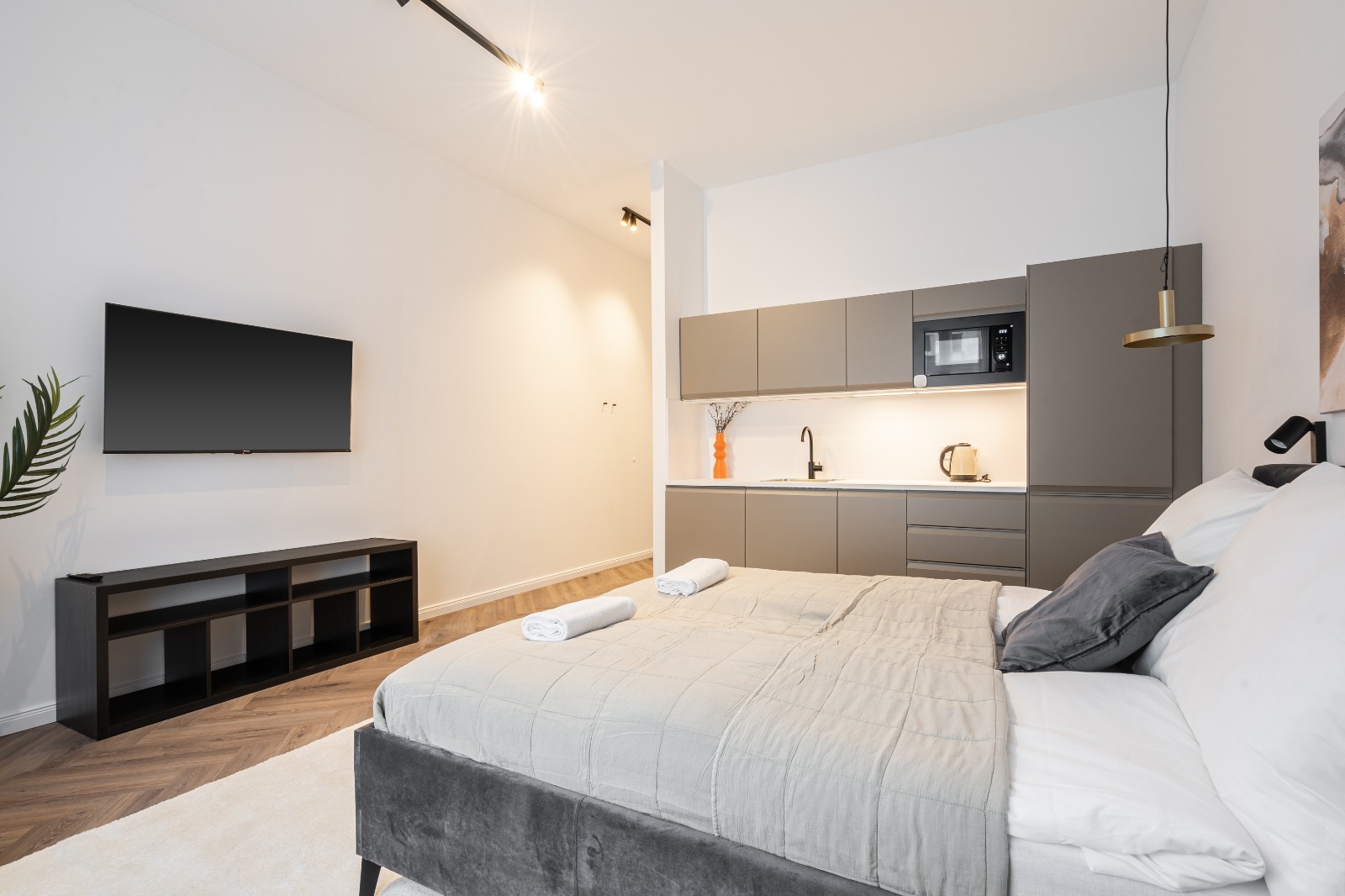 WhatsApp Image 2025 11 28 at 16.22.59 (1)