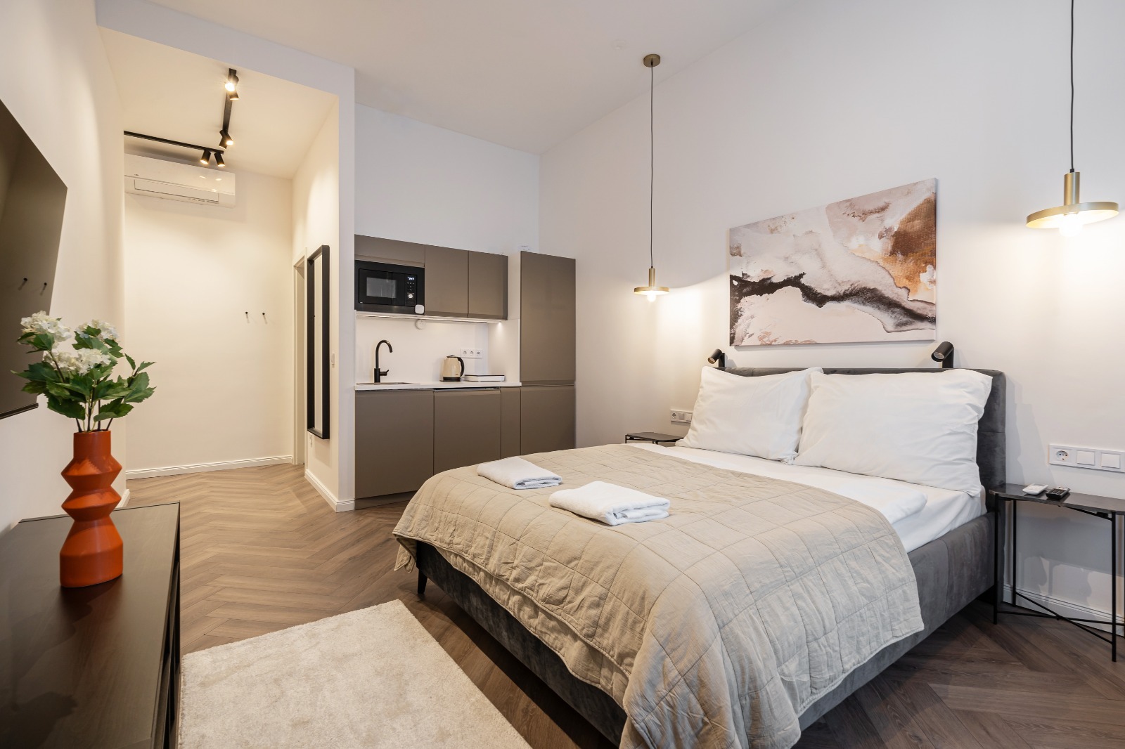 WhatsApp Image 2025 11 28 at 16.23.01 (1)