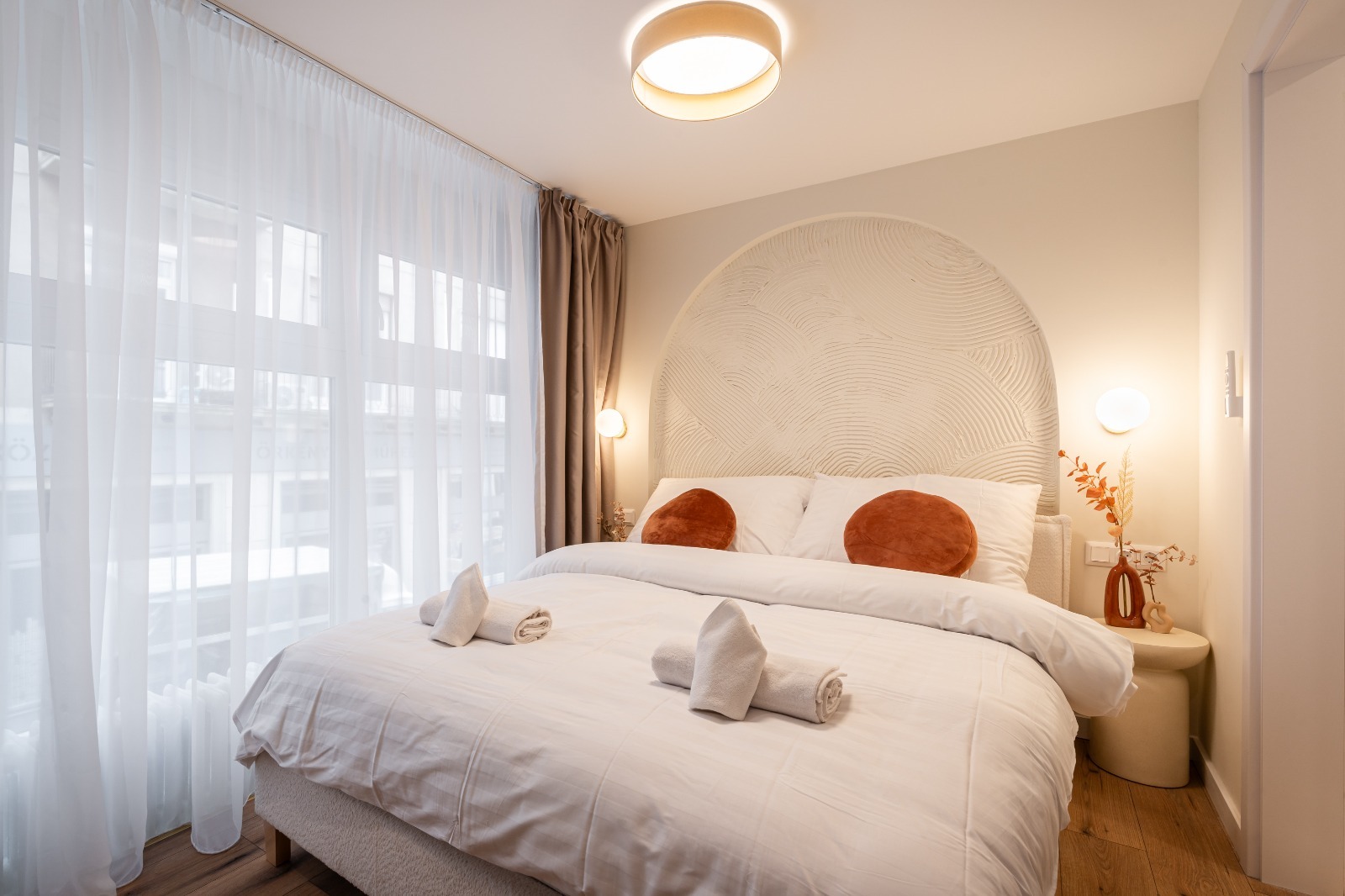 WhatsApp Image 2025 11 28 at 16.42.32 (1)