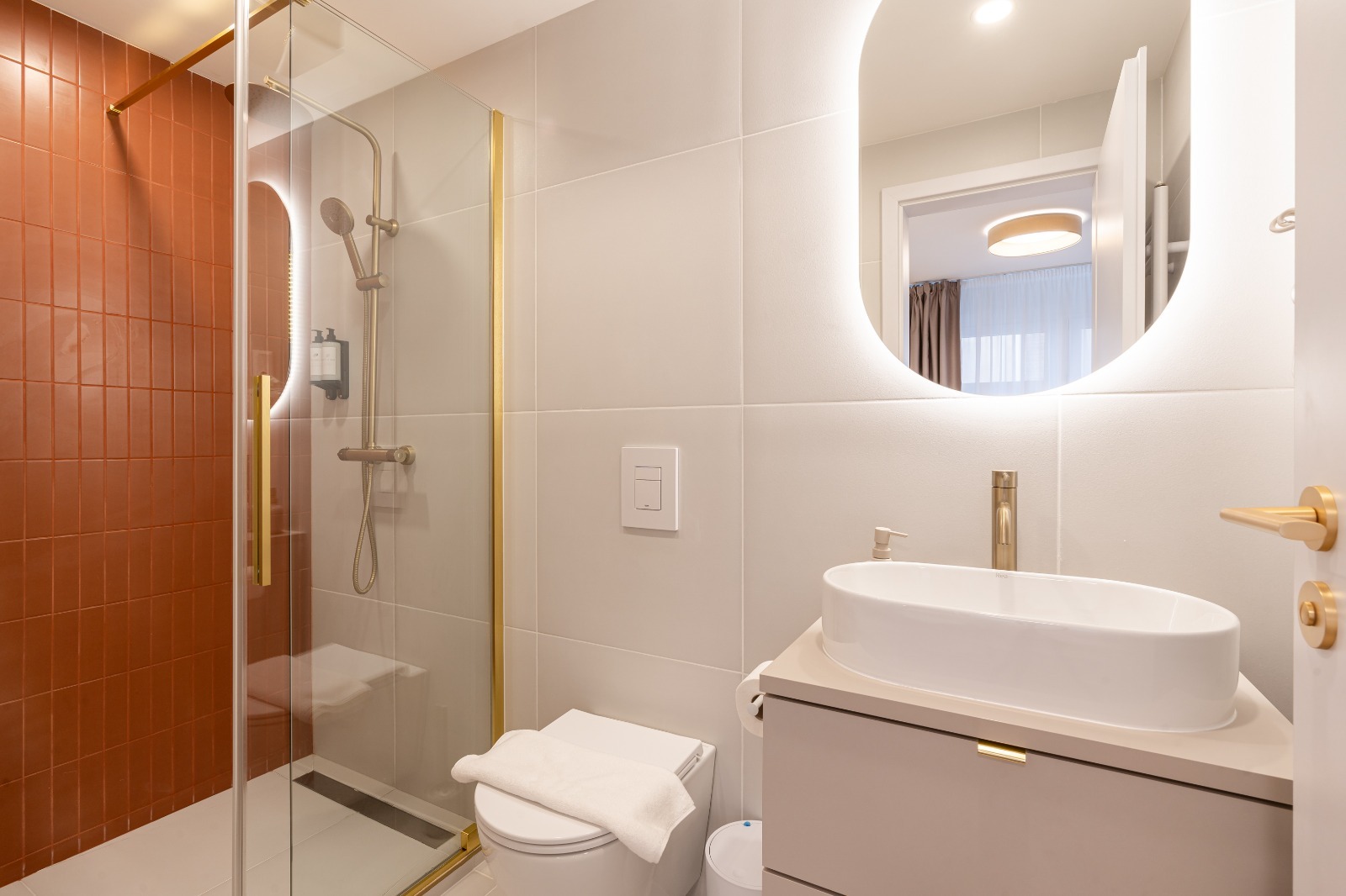 WhatsApp Image 2025 11 28 at 16.42.32 (3)