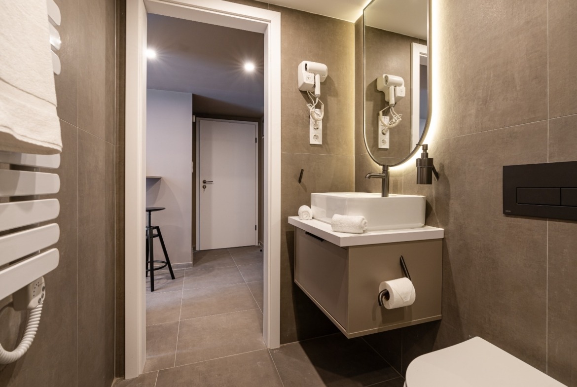 WhatsApp Image 2025 11 28 at 16.47.05 (2)