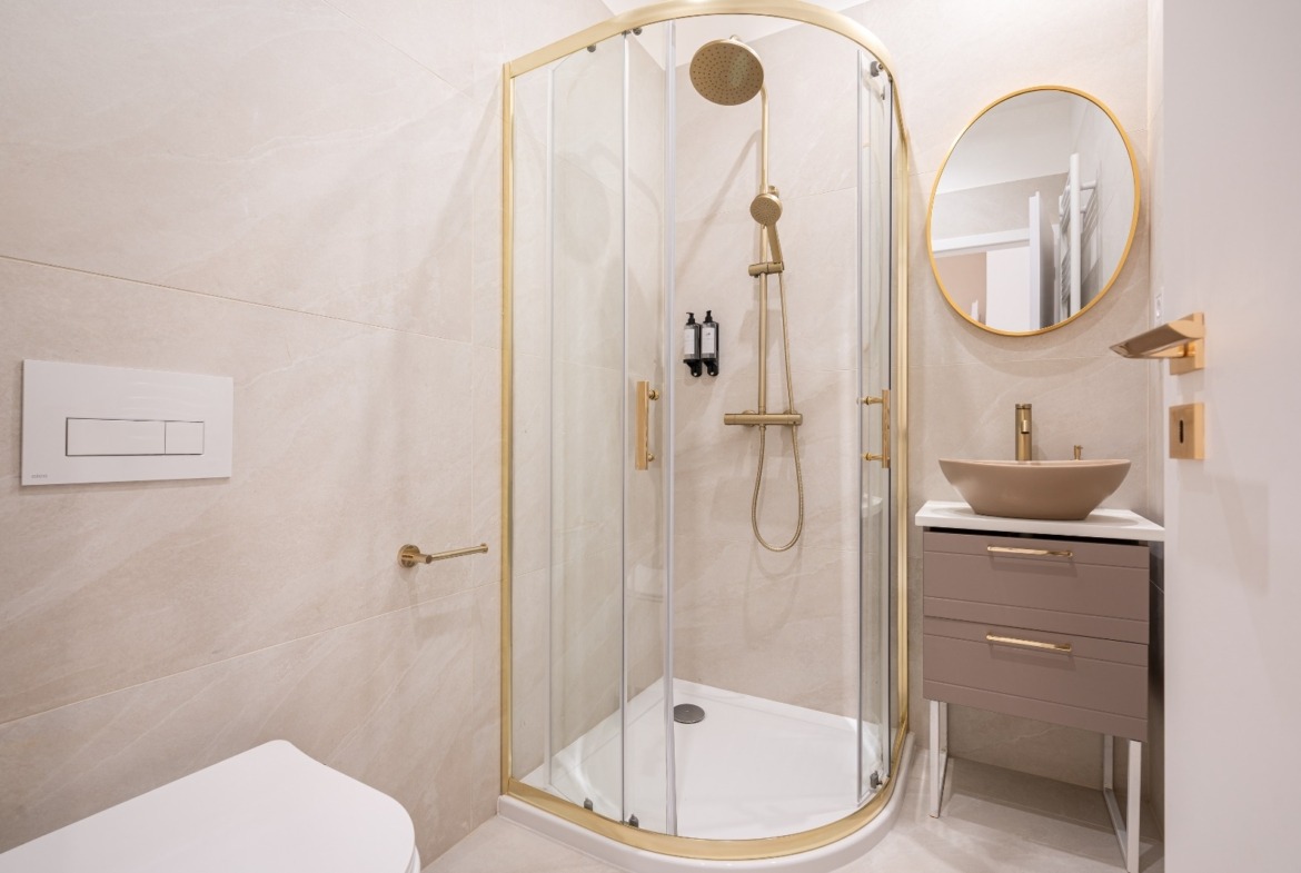 WhatsApp Image 2025 11 28 at 16.48.35 (2)