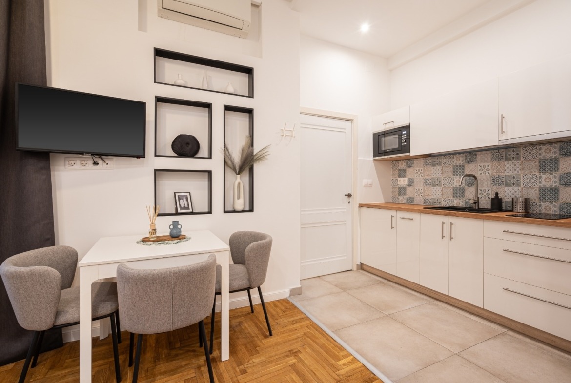 WhatsApp Image 2025 11 28 at 16.58.18 (2)