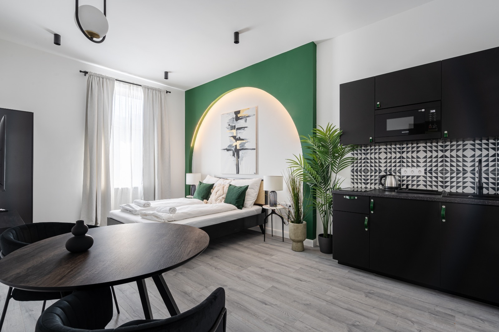 WhatsApp Image 2025 12 01 at 11.55.23 (1)