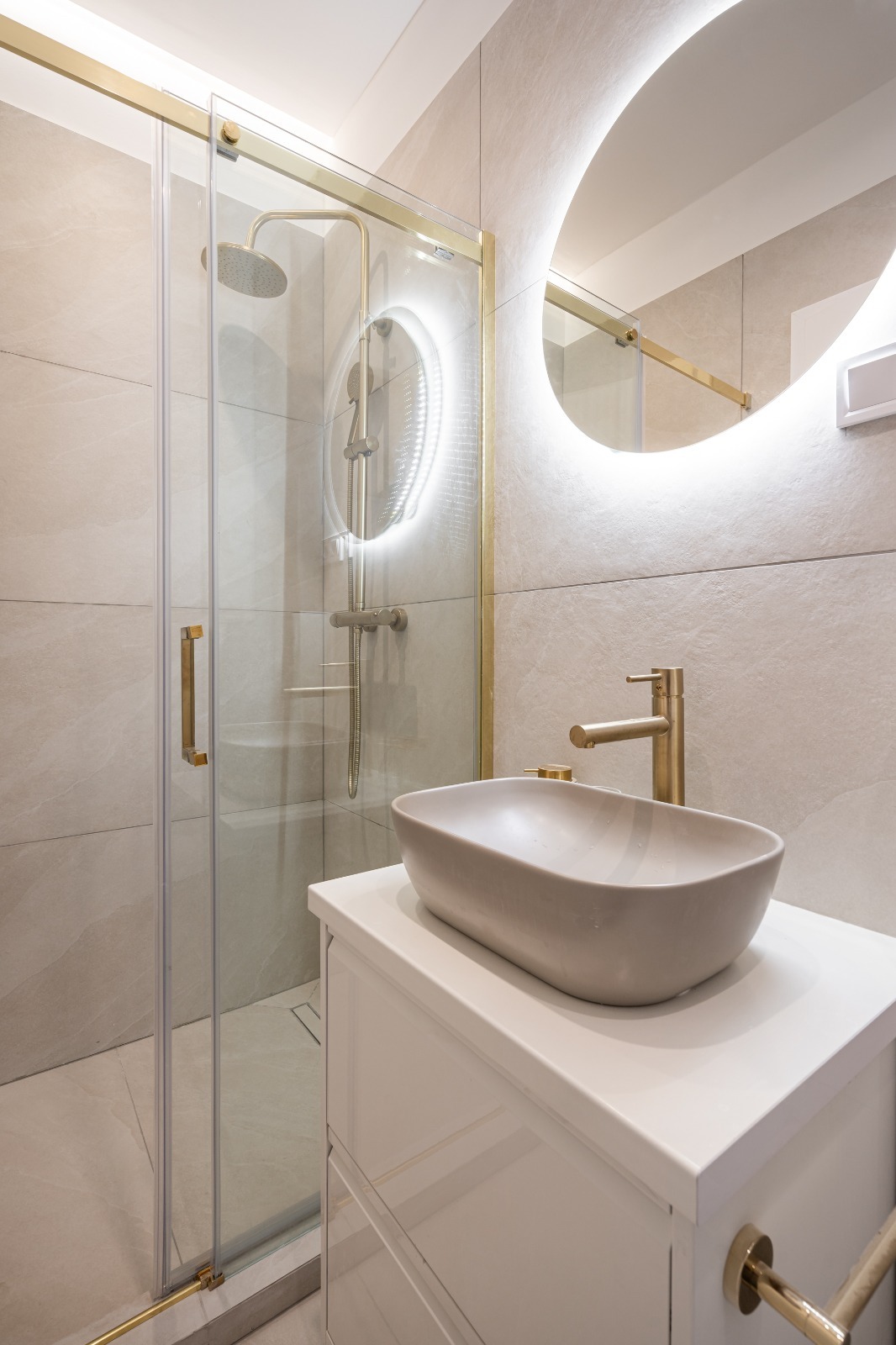 WhatsApp Image 2025 12 01 at 11.59.06 (2)