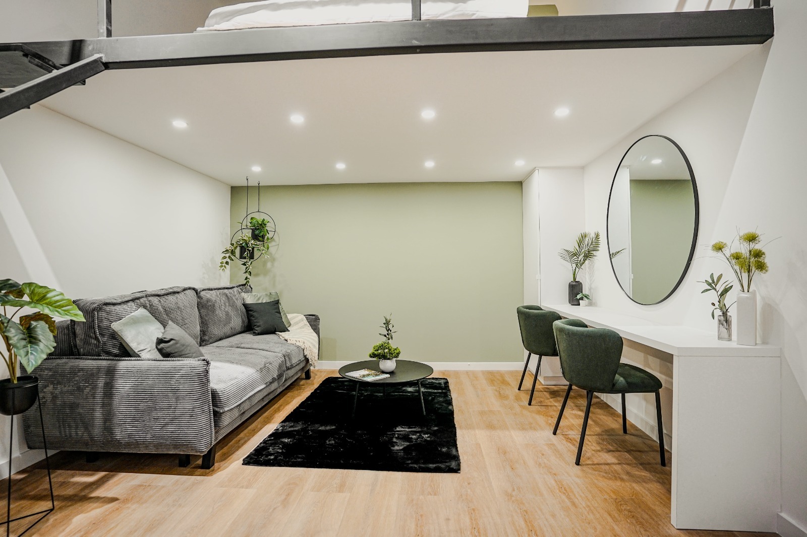 WhatsApp Image 2025 12 01 at 12.02.53 (1)