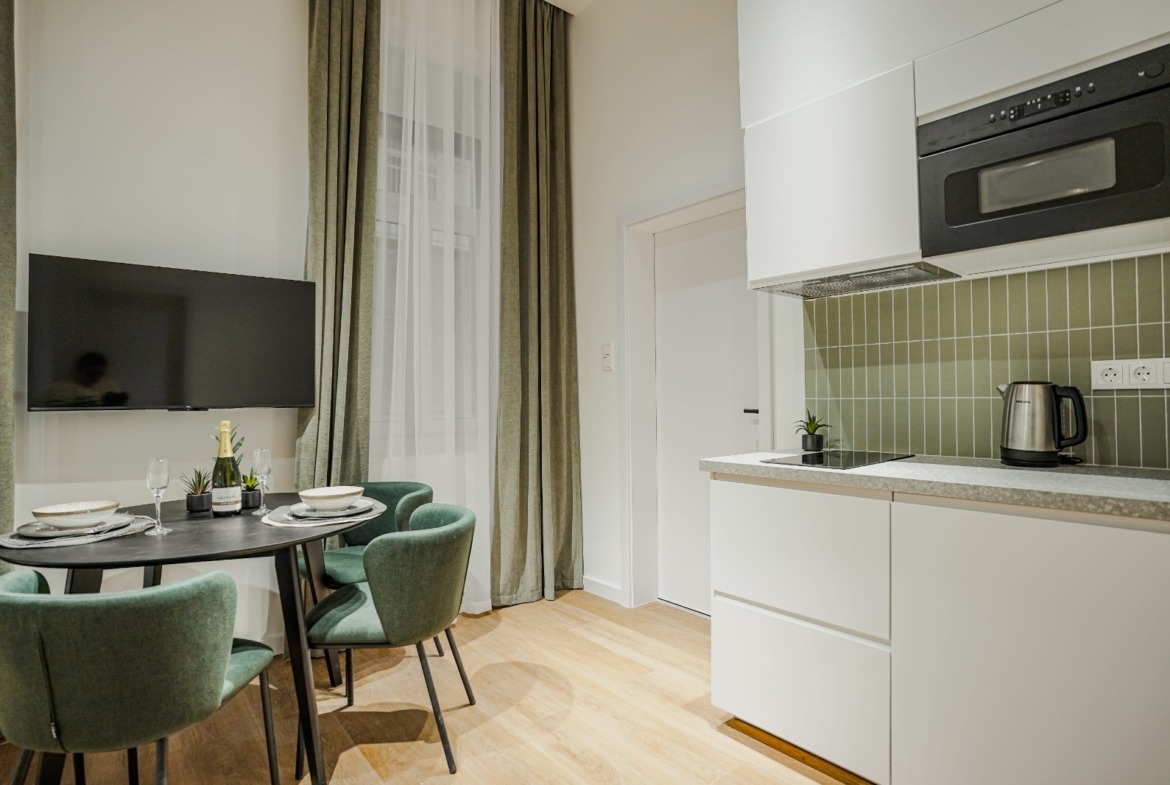 WhatsApp Image 2025 12 01 at 12.02.53