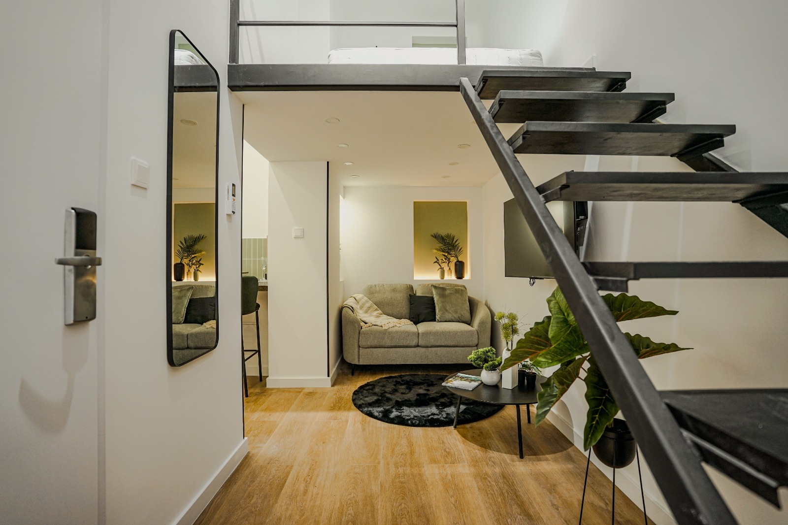 WhatsApp Image 2025 12 01 at 12.02.54