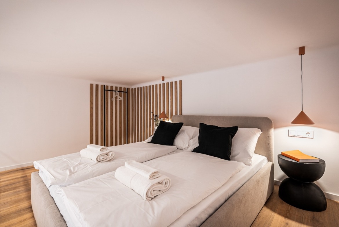 WhatsApp Image 2025 12 01 at 12.05.47 (2)