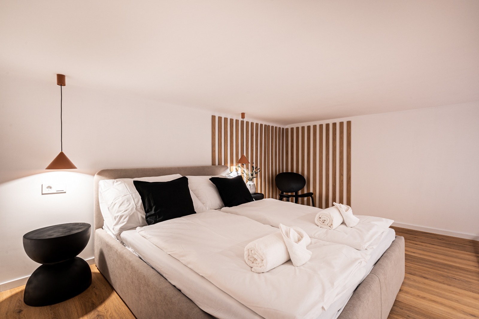 WhatsApp Image 2025 12 01 at 12.05.48 (1)