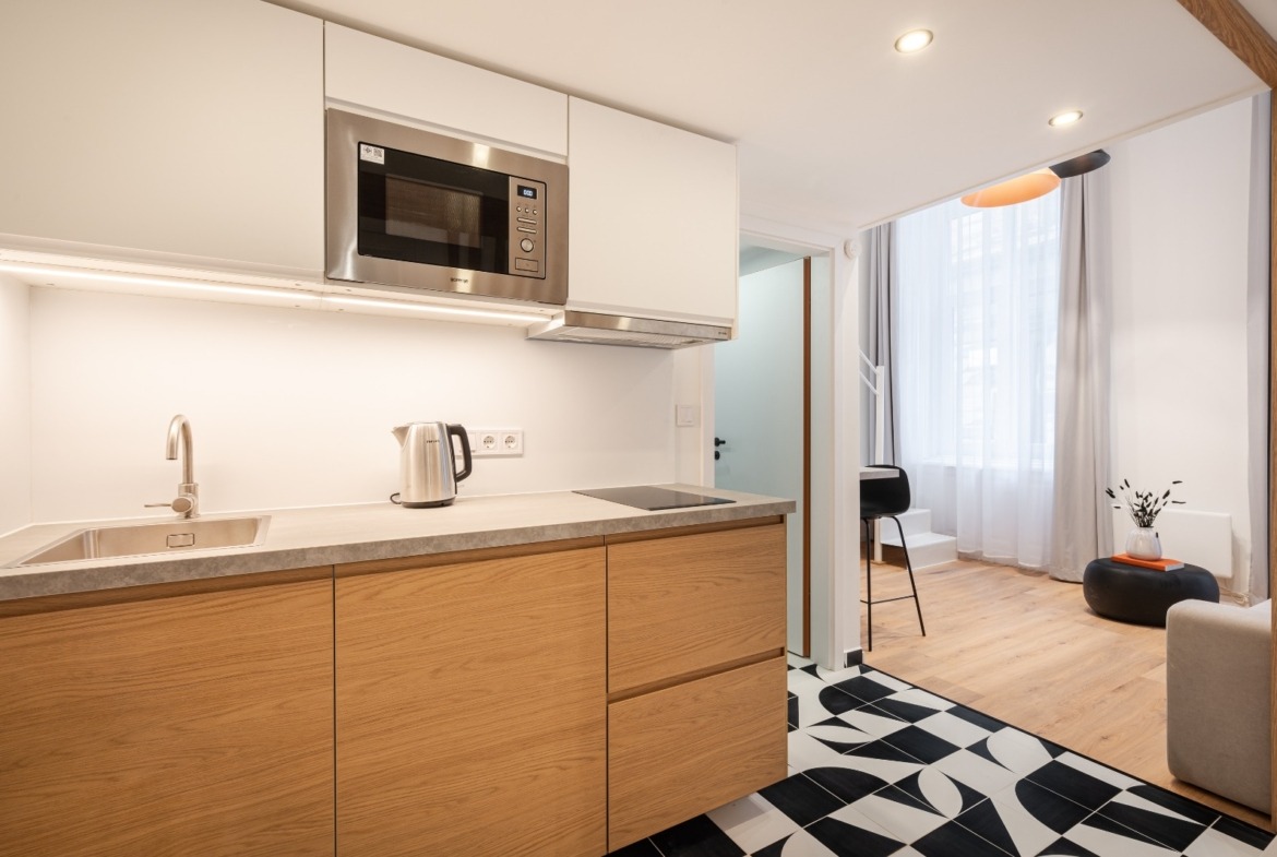 WhatsApp Image 2025 12 01 at 12.05.49 (1)