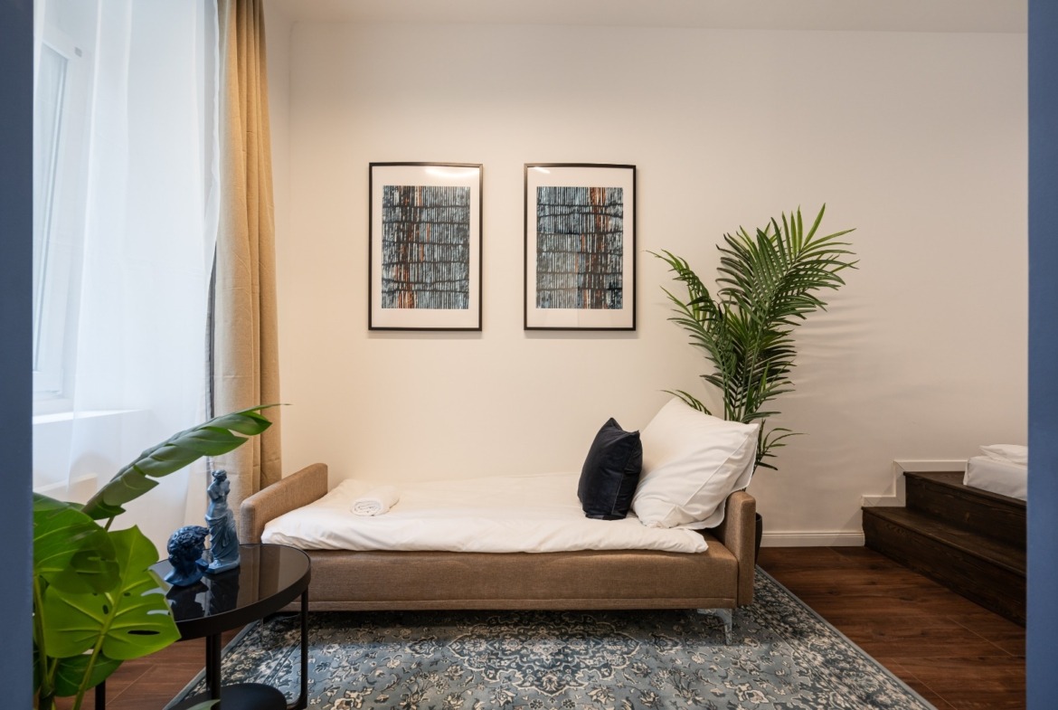 WhatsApp Image 2025 12 01 at 12.08.09 (1)