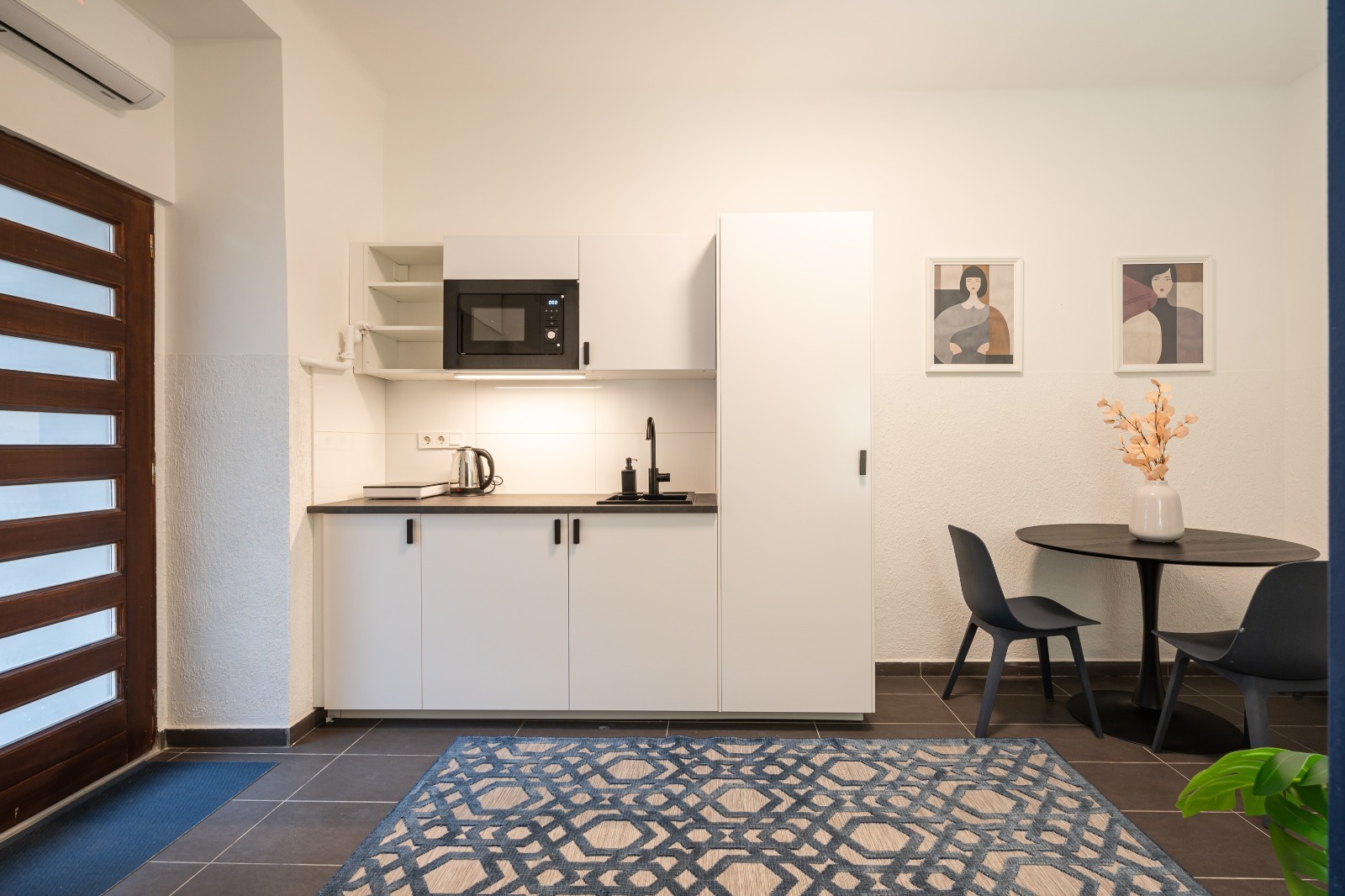 WhatsApp Image 2025 12 01 at 12.08.10 (1)