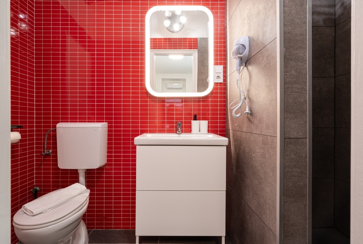 WhatsApp Image 2025 12 01 at 12.08.10 (2)