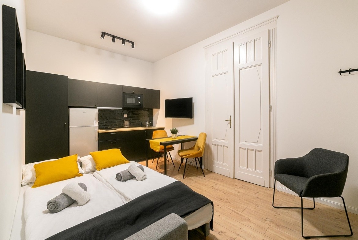 WhatsApp Image 2025 12 01 at 12.18.17 (3)