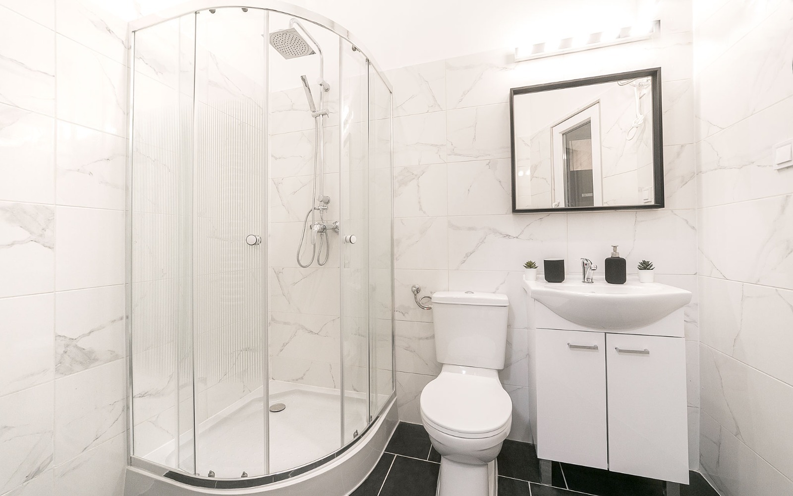 WhatsApp Image 2025 12 01 at 12.18.17