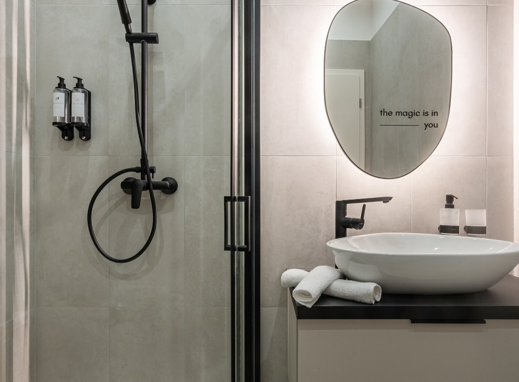 WhatsApp Image 2025 12 01 at 12.25.06