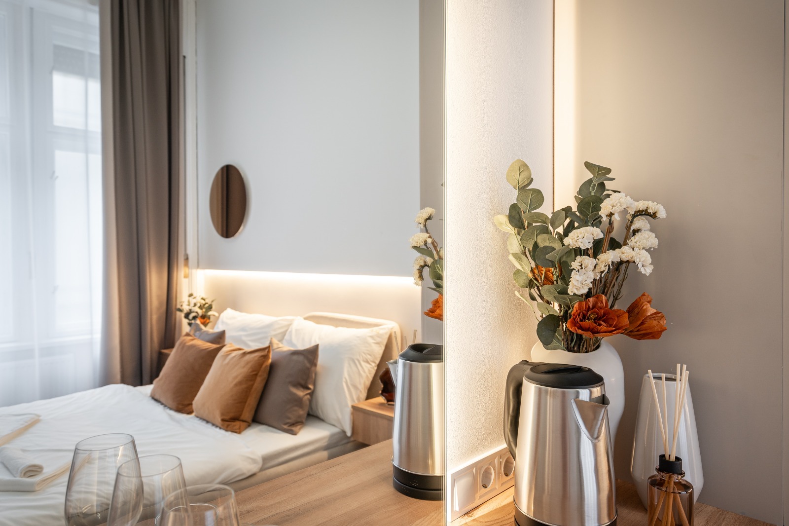 WhatsApp Image 2025 12 01 at 12.25.06 (2)