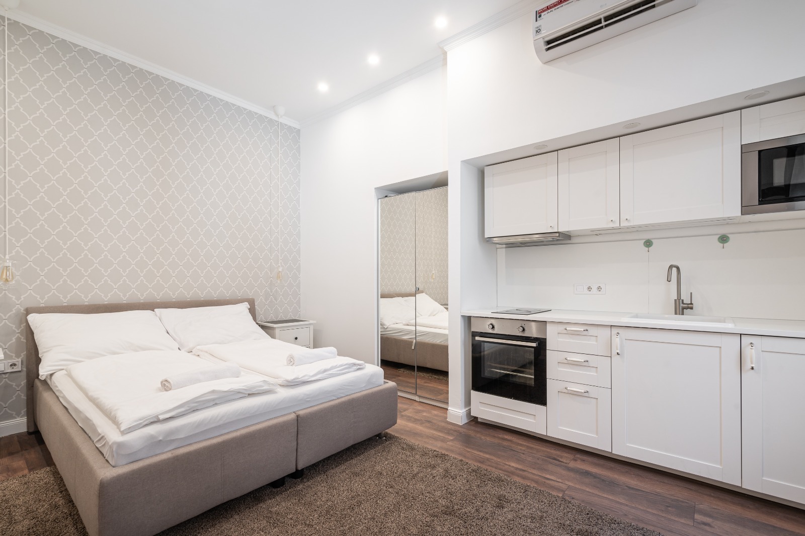 WhatsApp Image 2025 12 01 at 12.39.08