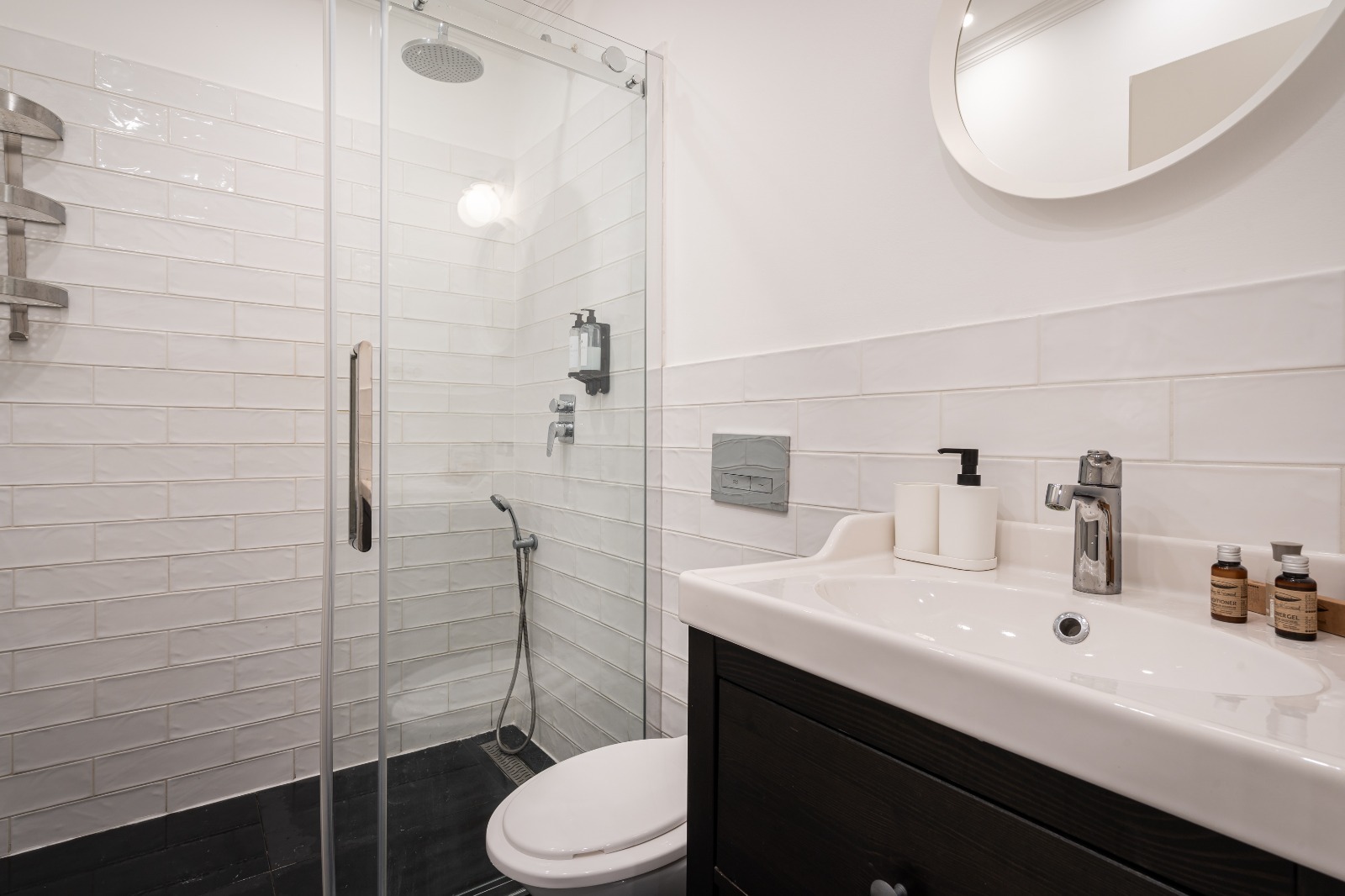 WhatsApp Image 2025 12 01 at 12.39.13 (1)