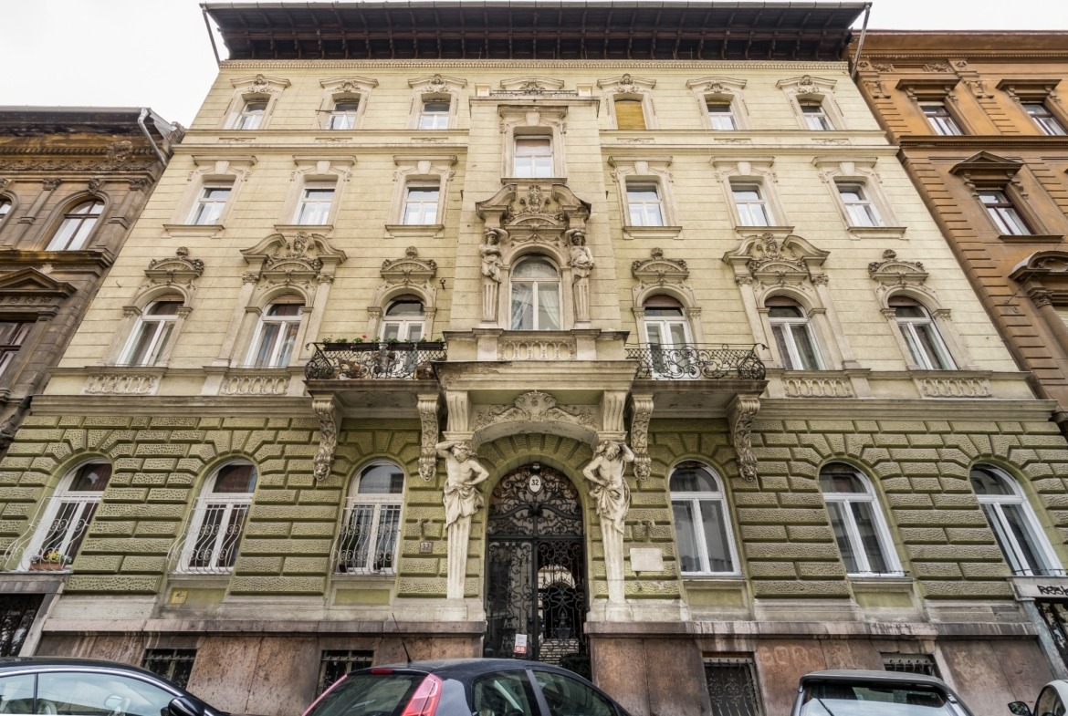 WhatsApp Image 2025 12 01 at 12.49.54