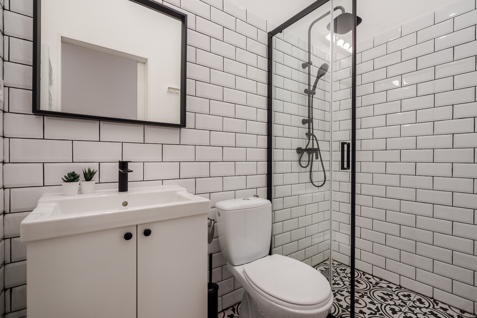 WhatsApp Image 2025 12 01 at 12.49.54 (3)