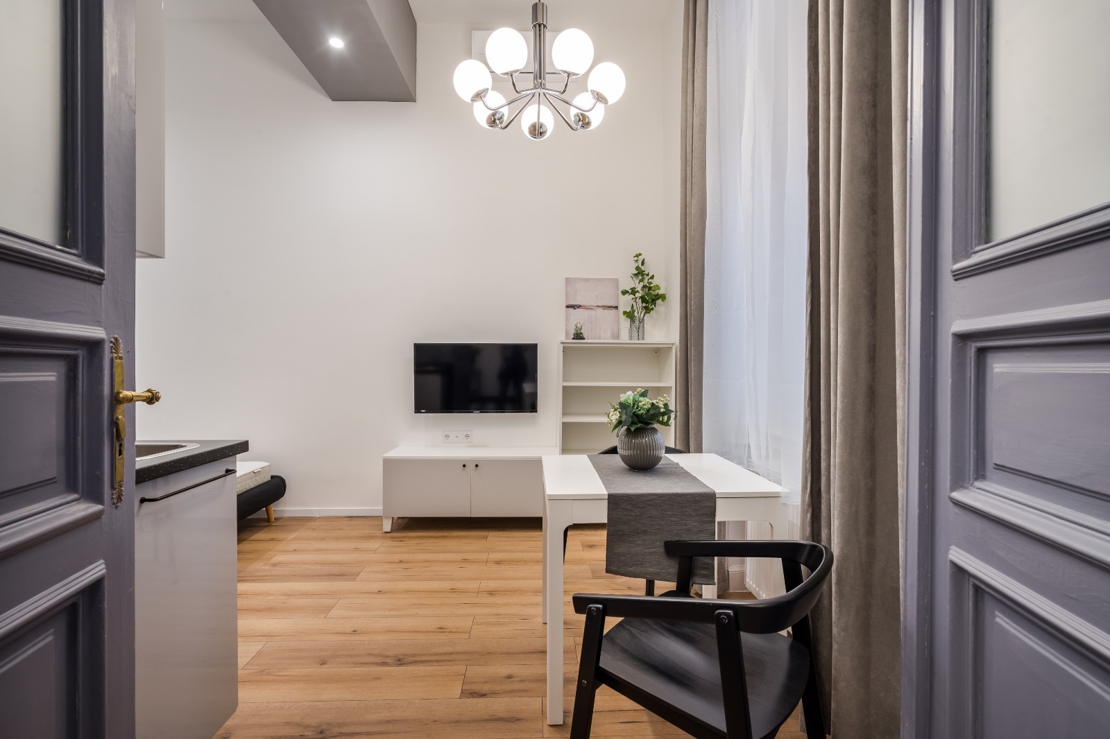 WhatsApp Image 2025 12 01 at 12.49.55 (1)