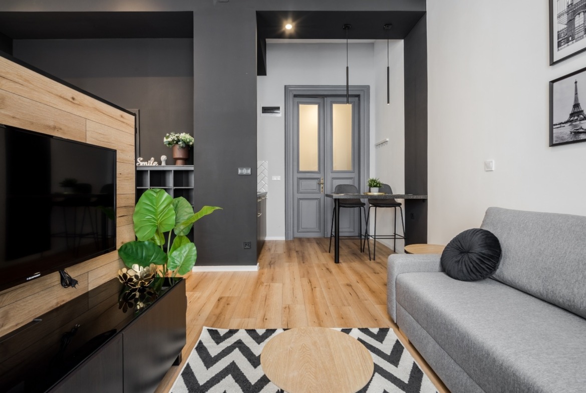 WhatsApp Image 2025 12 01 at 12.49.55 (3)