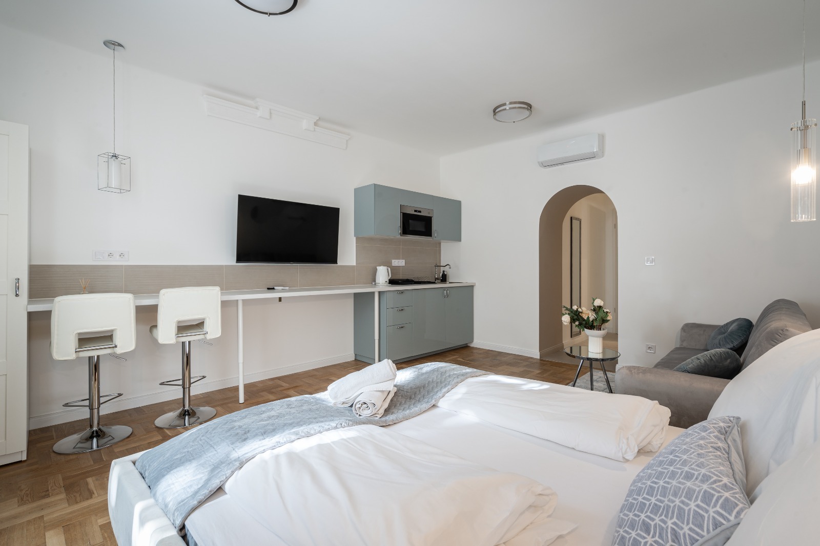 WhatsApp Image 2025 12 01 at 14.25.04