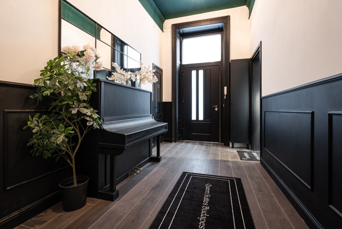 WhatsApp Image 2025 12 01 at 16.39.49 (1)